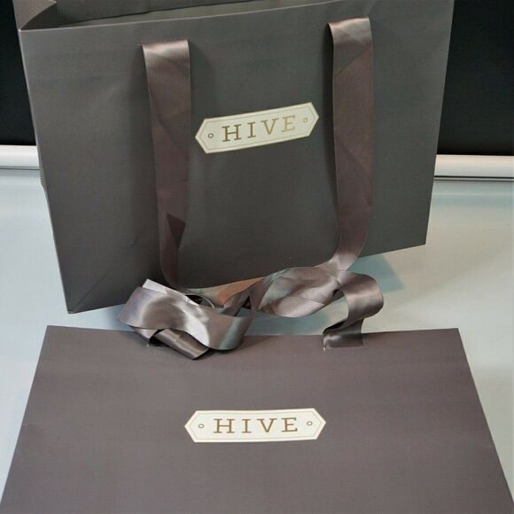 Hive Boutique Store West Palm Beach Florida Totes 2 Paper Gift Bags Rope Handle - Picture 2 of 6